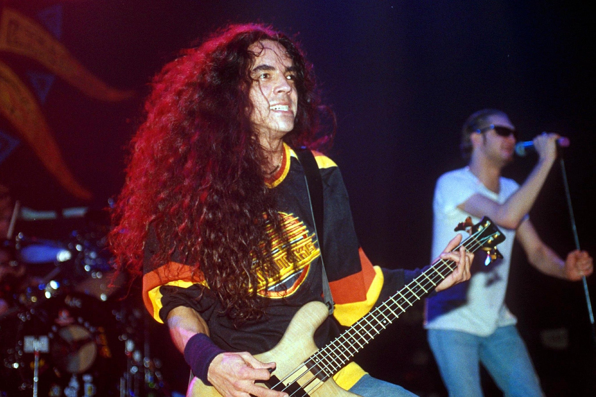 Mike Inez performing with Alice In Chains in 1993
