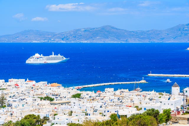 <p>Mykonos welcomed 768 cruise ships and an estimated 1.2 million tourists in 2024 </p>
