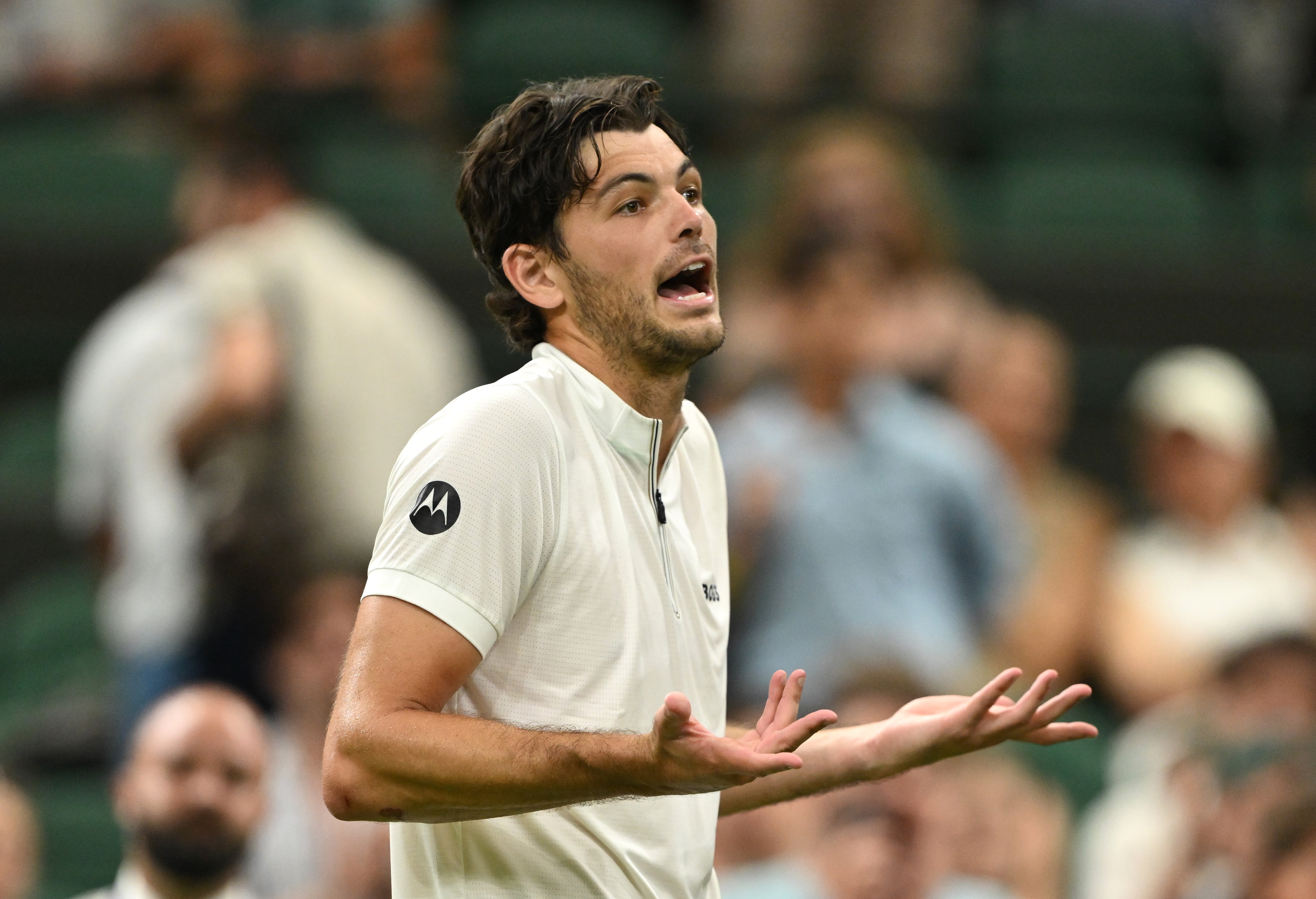 Taylor Fritz ficou irritado por não conseguir jogar o quinto set de seu confronto com Giovanni Mpetshi Pericard na segunda -feira à noite