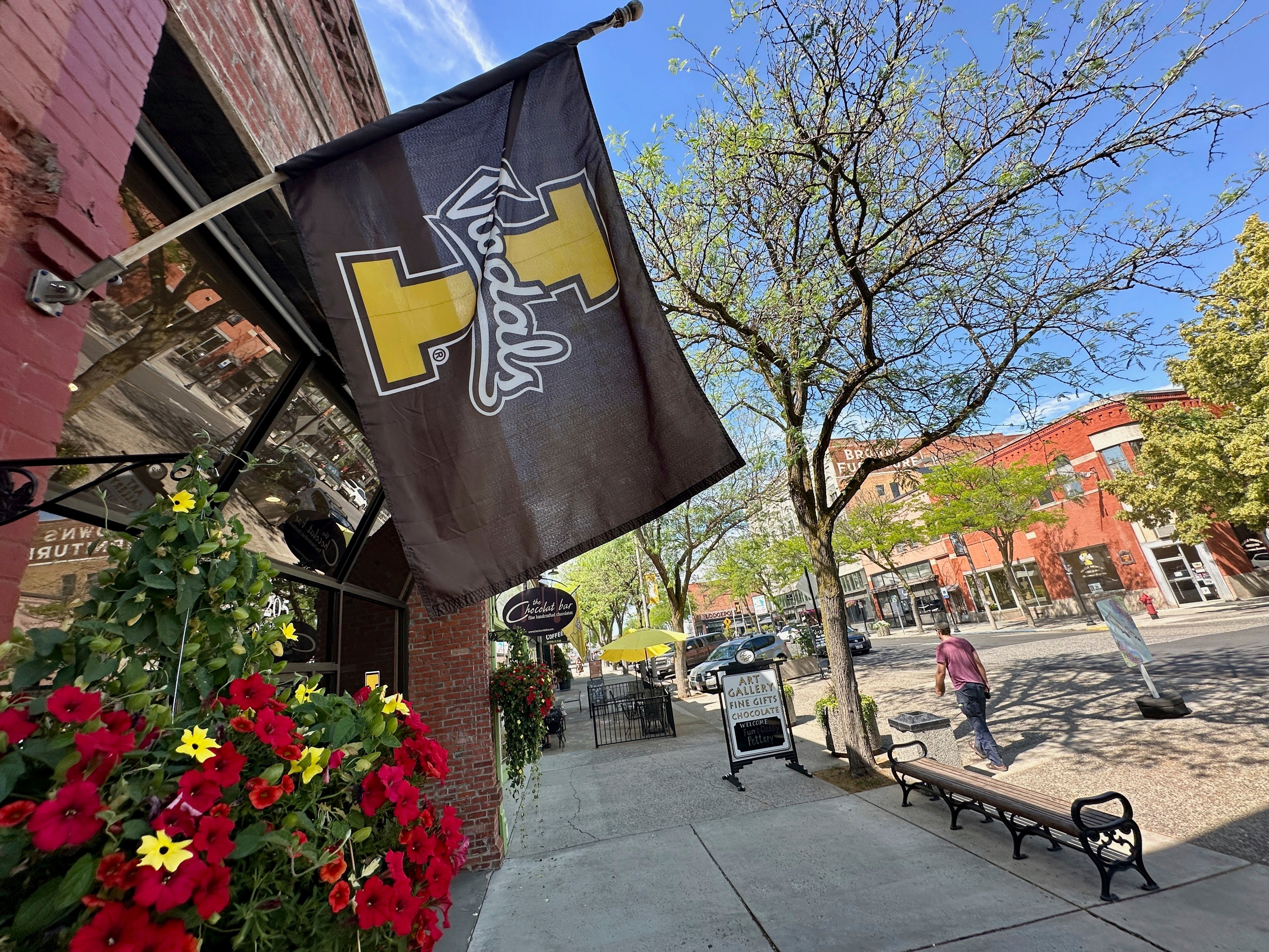 Four Killed Idaho Town Reacts