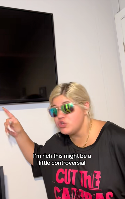 Samantha called a mounted TV ‘rich people s**t’