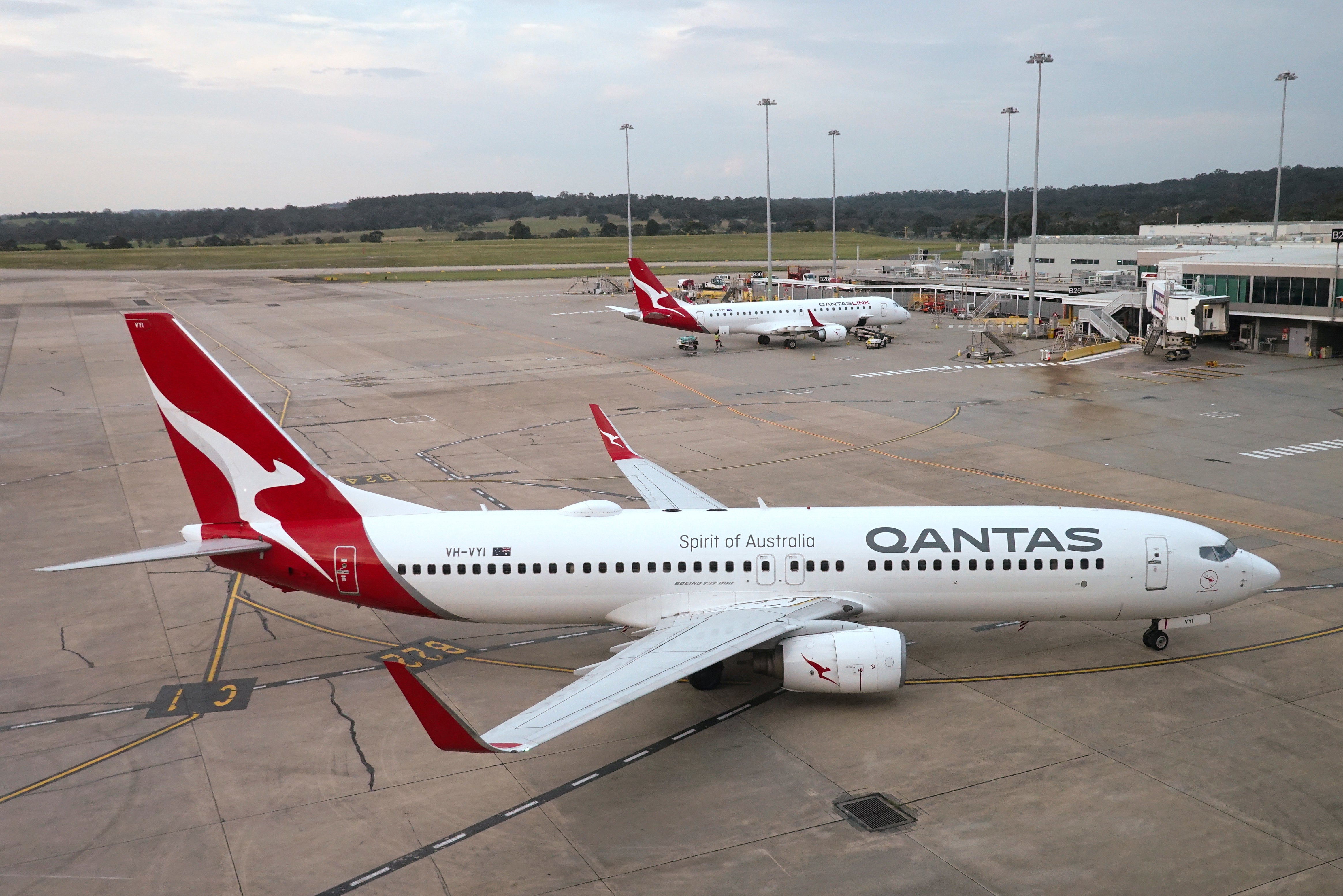 <p>Airline Qantas has been fined for its staff conduct during the pandemic</p>