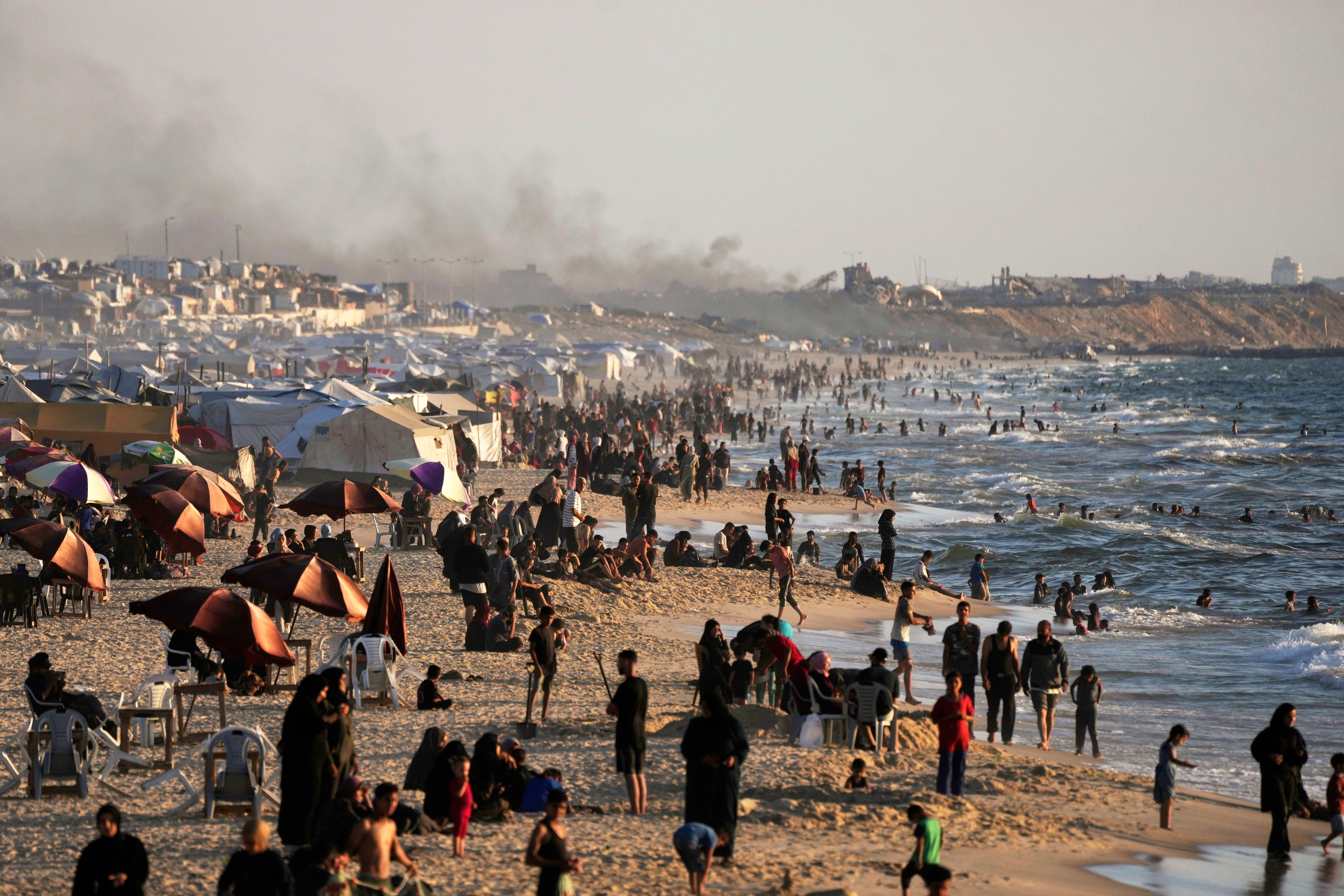 Mideast Wars Gaza Heat Wave