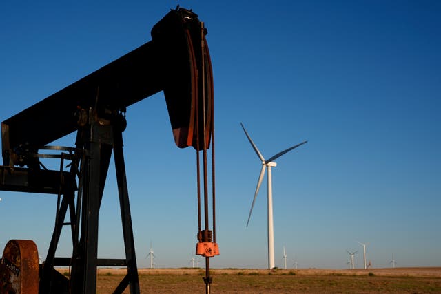 Congress Green Energy Cuts