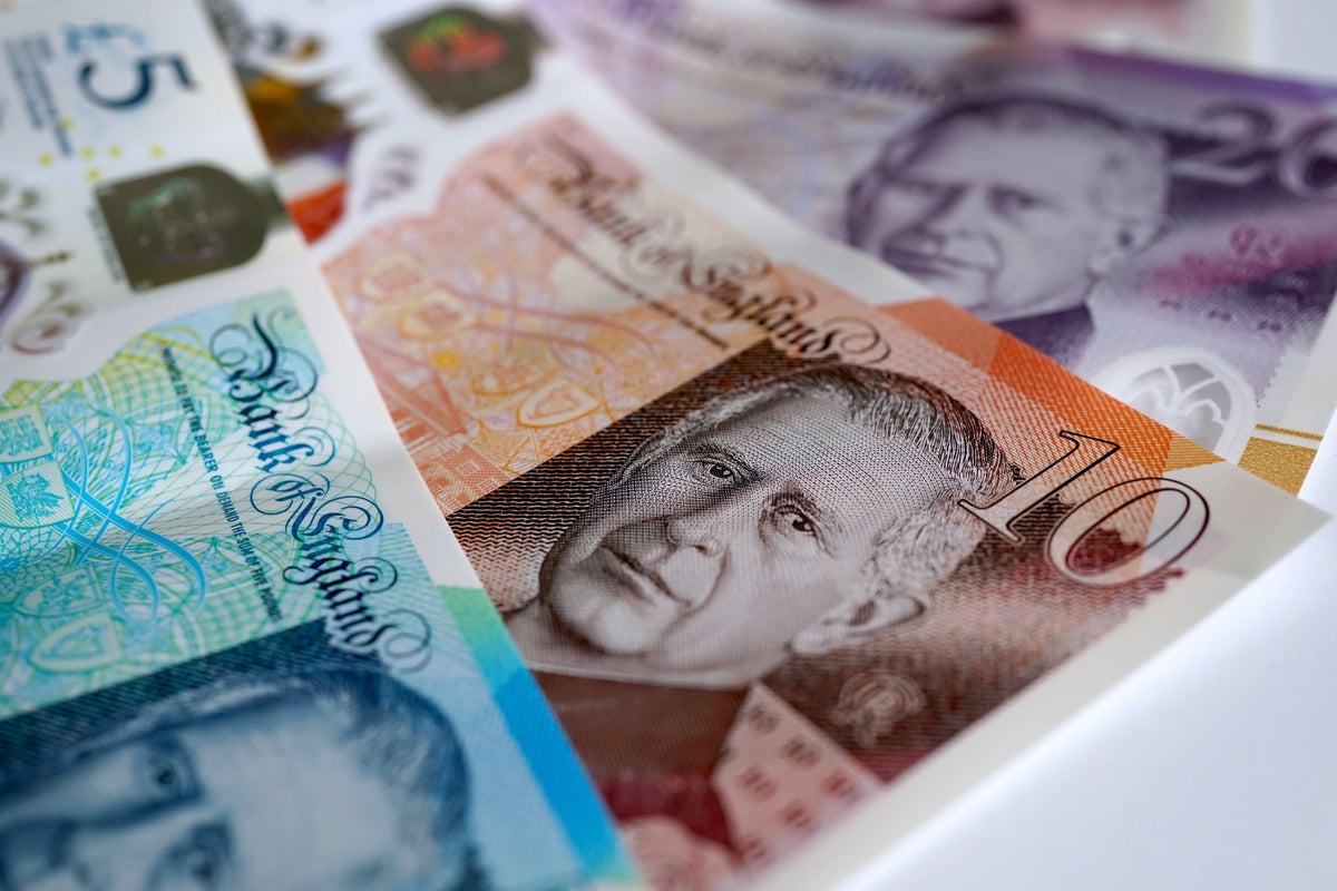 Self-made people ‘holding estimated £40.7bn in under-utilised cash savings’