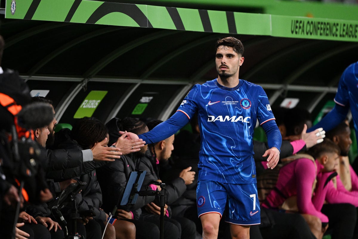 Pedro Neto could miss Chelsea quarter-final after death of Diogo Jota