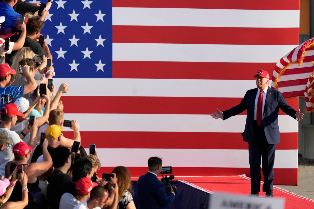 Trump wants to celebrate 250 years of independence with a UFC fight at the White House