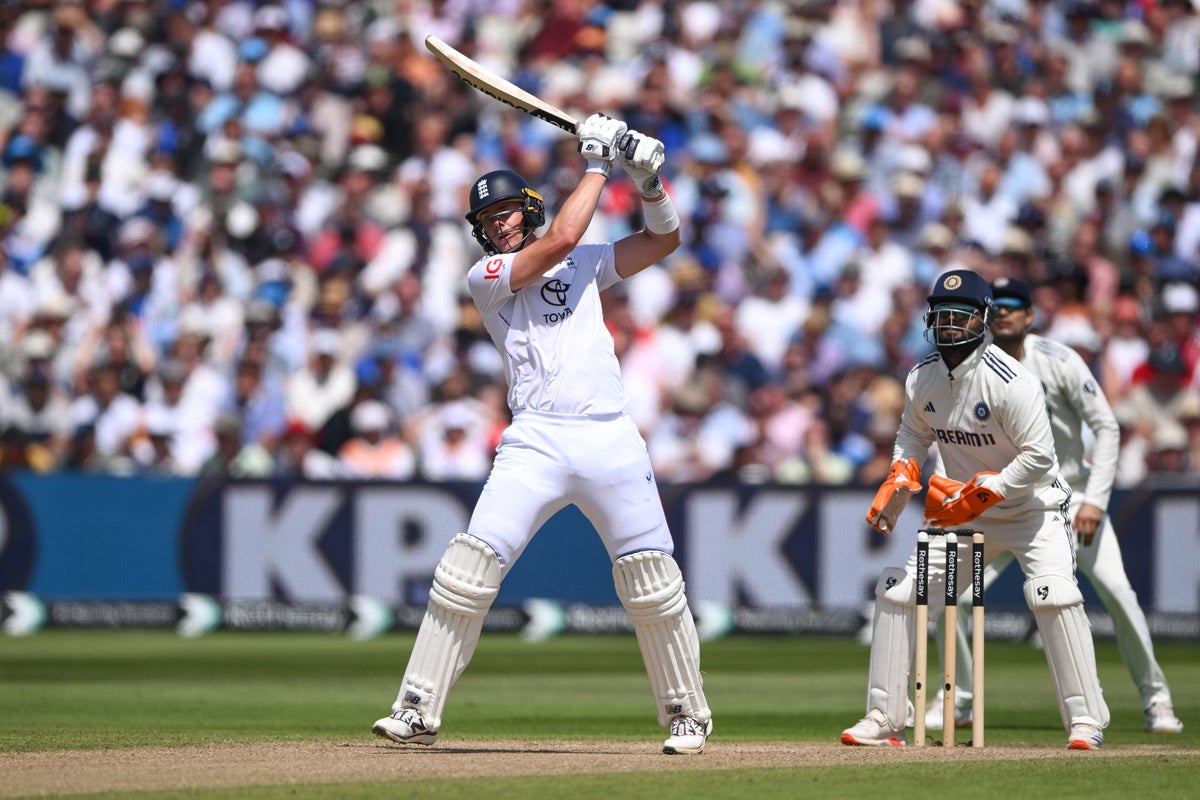 Jamie Smith dazzles in the face of danger to prove sky-high potential — but England still left staring down the barrel