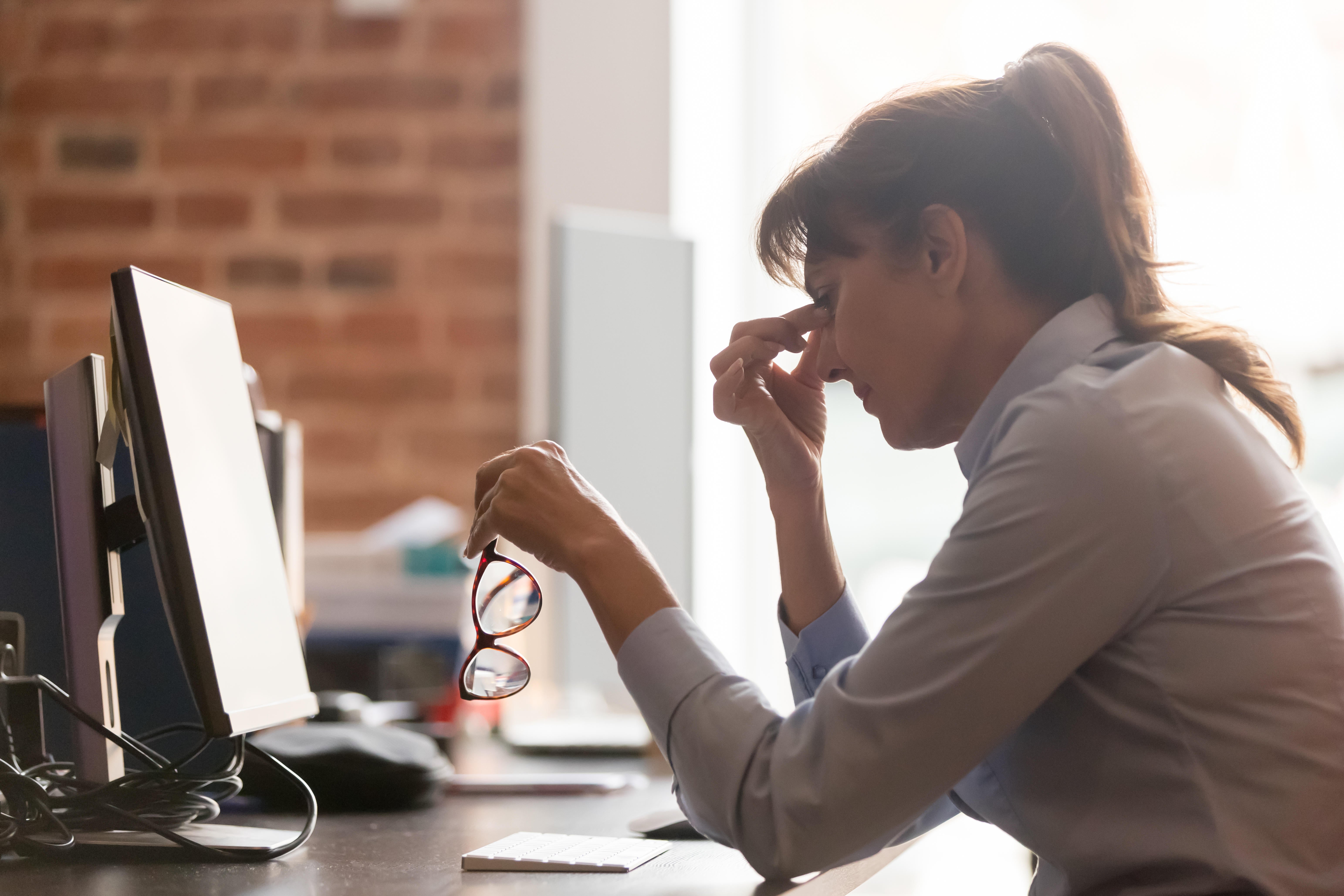 Try to keep on top of your water intake and sleep in order to avoid feeling irritable in the heat