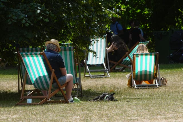 The hot weather will continue (Jeff Moore/PA)