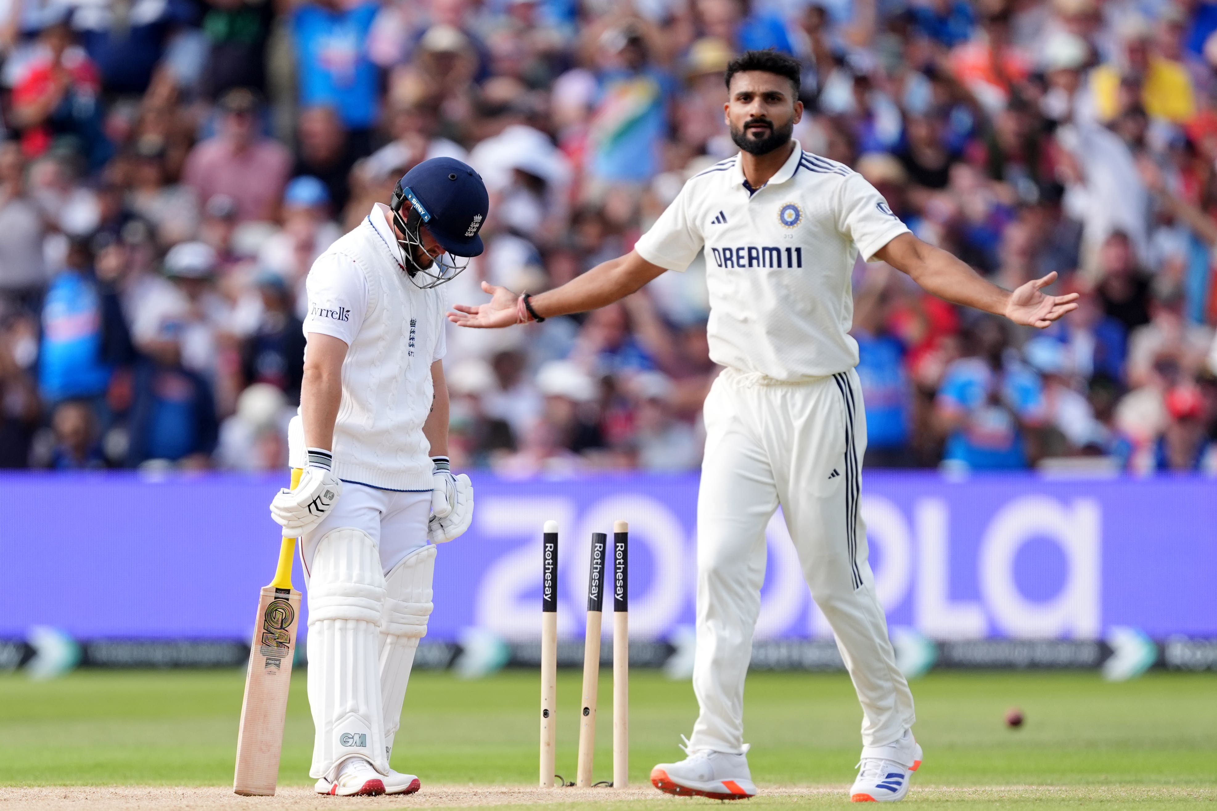England face an huge task against India on the final day of the second Test