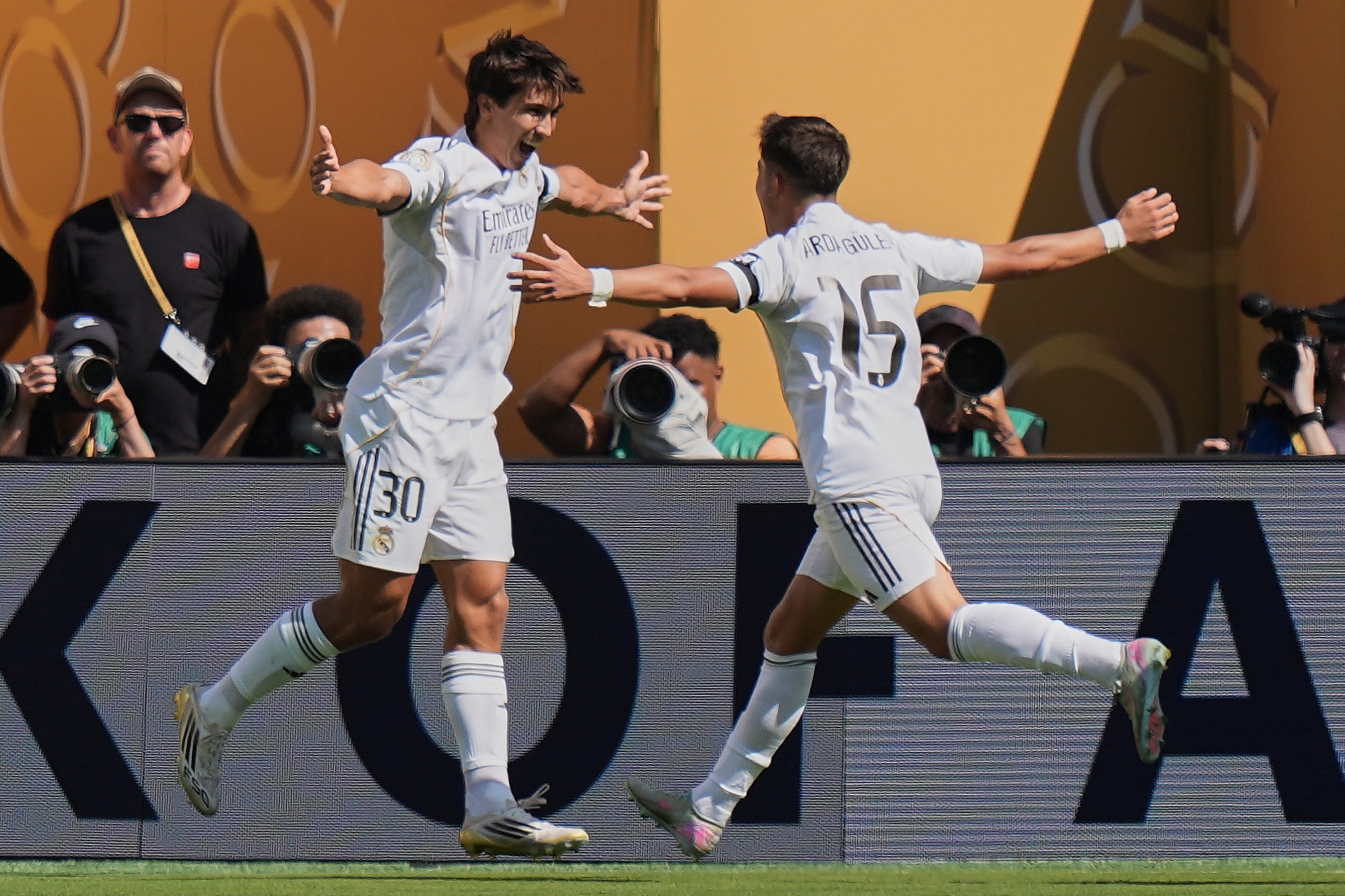 CLUBES MUNDIAL REAL MADRID DORTMUND