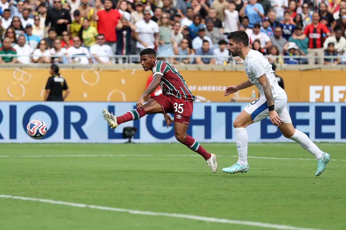 Super-sub Hercules strikes to send Fluminense into last four at Club World Cup