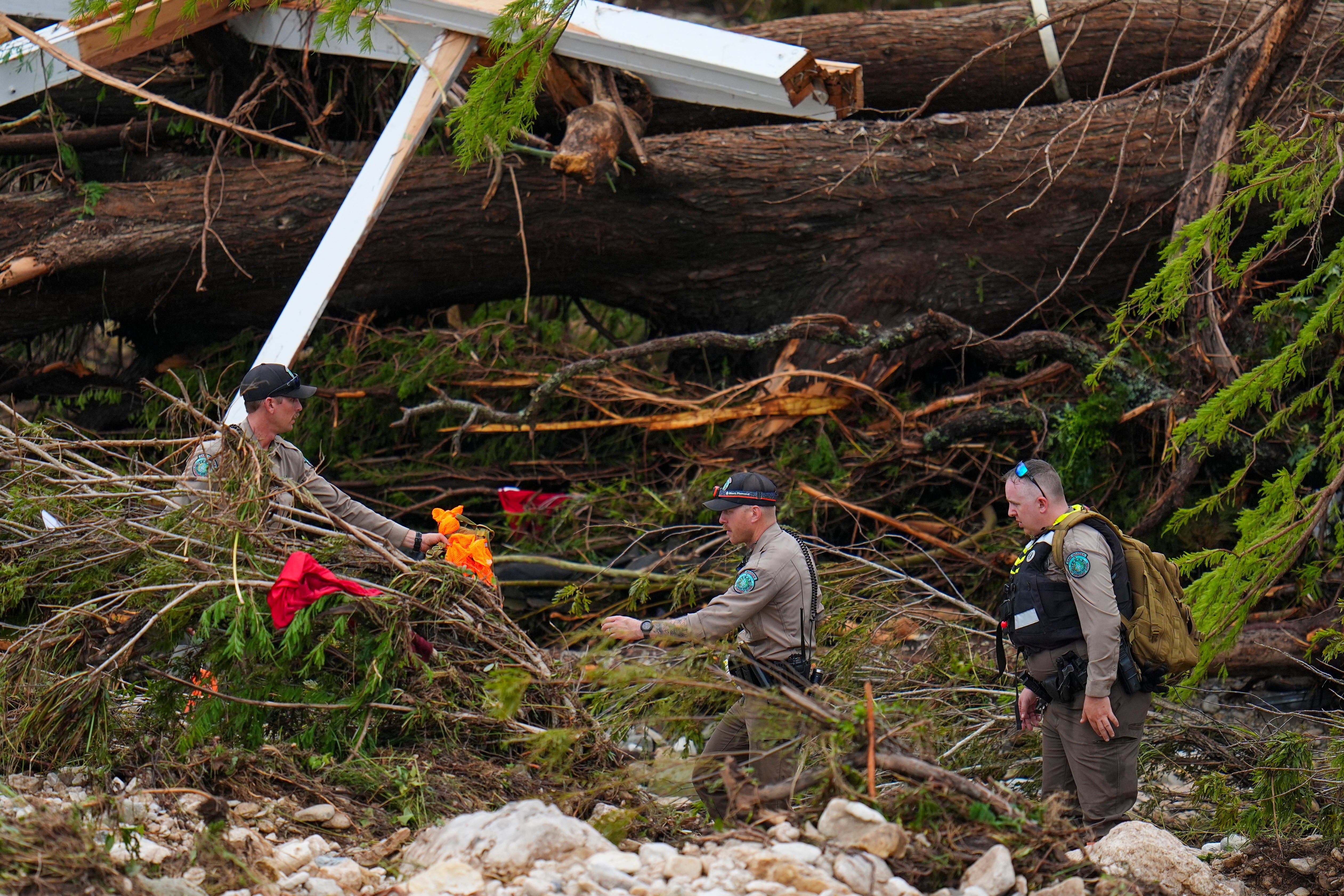 Rijeka Guadalupe rose rapidly on Friday, causing a catastrophic flood that destroyed nearby buildings