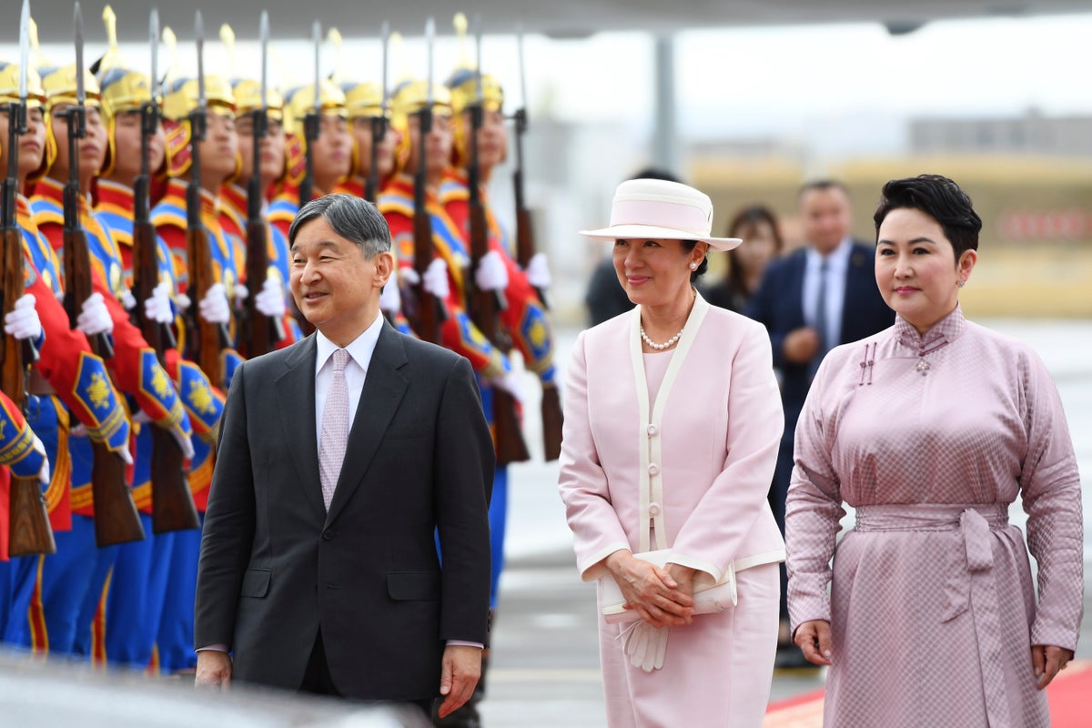 Japans emperor begins a weeklong visit to Mongolia that will honor POWs