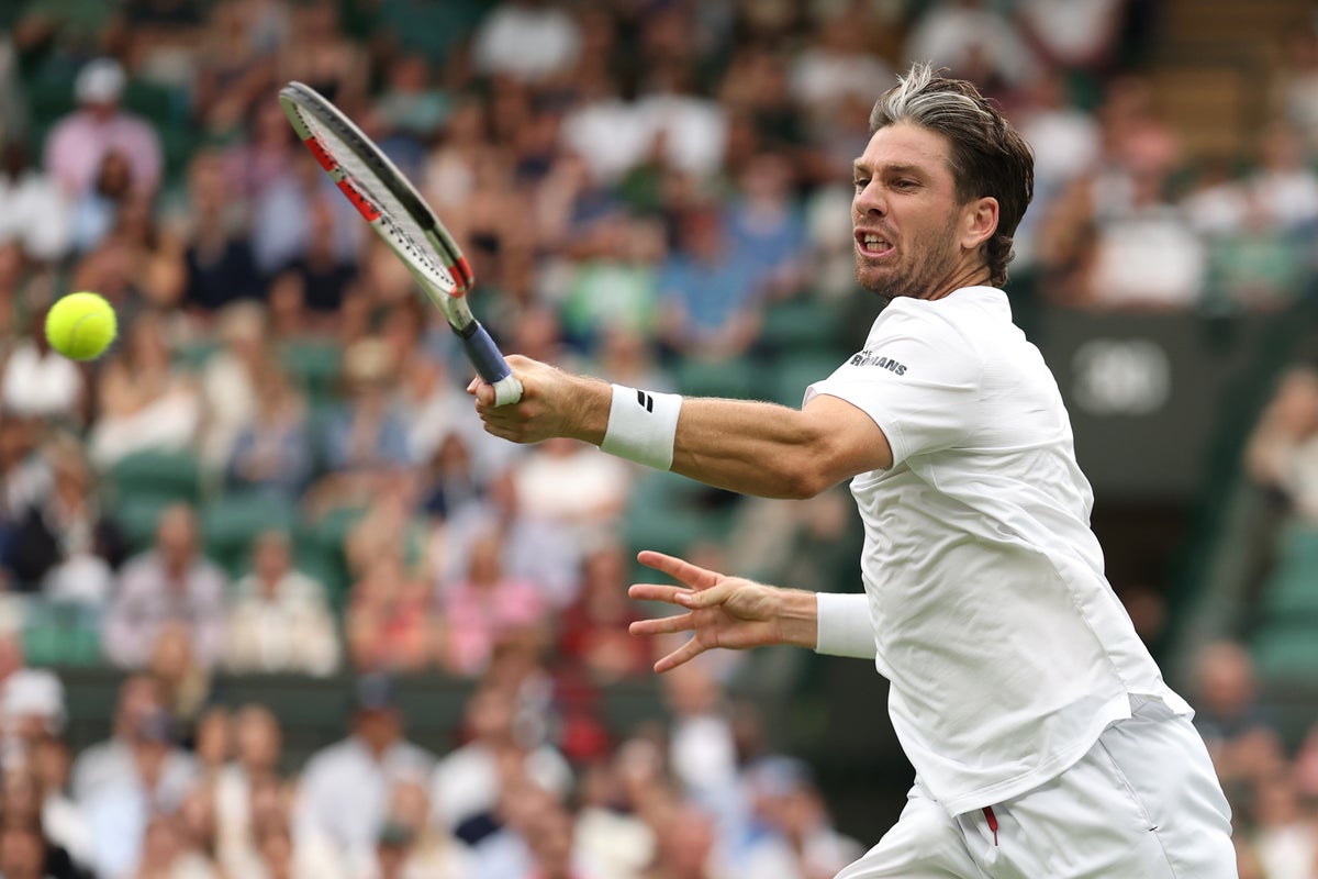Cameron Norrie v Nicolas Jarry – Wimbledon 2025 live: Brit blows two-set lead as decider beckons after Kartal loss