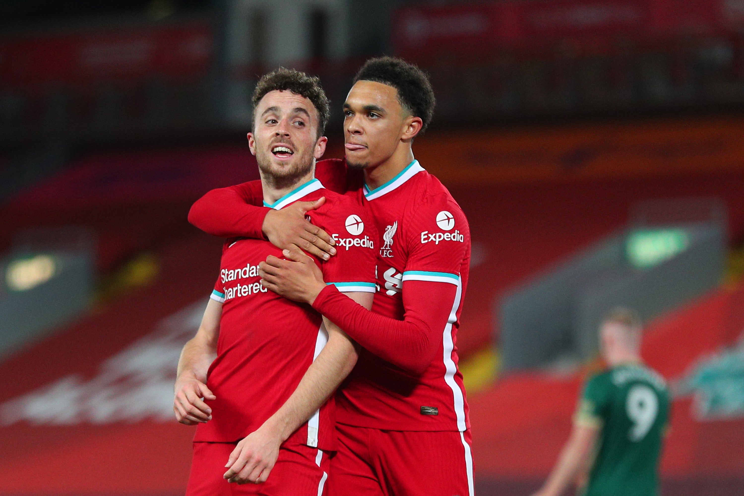 Trent Alexander-Arnold e Diaogo Jota jogaram juntos por cinco anos