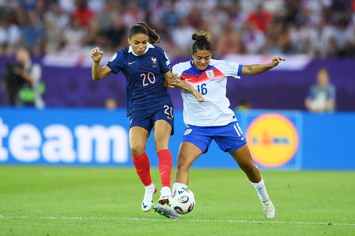 Lionesses defender Jess Carter hits out at racist abuse on social media