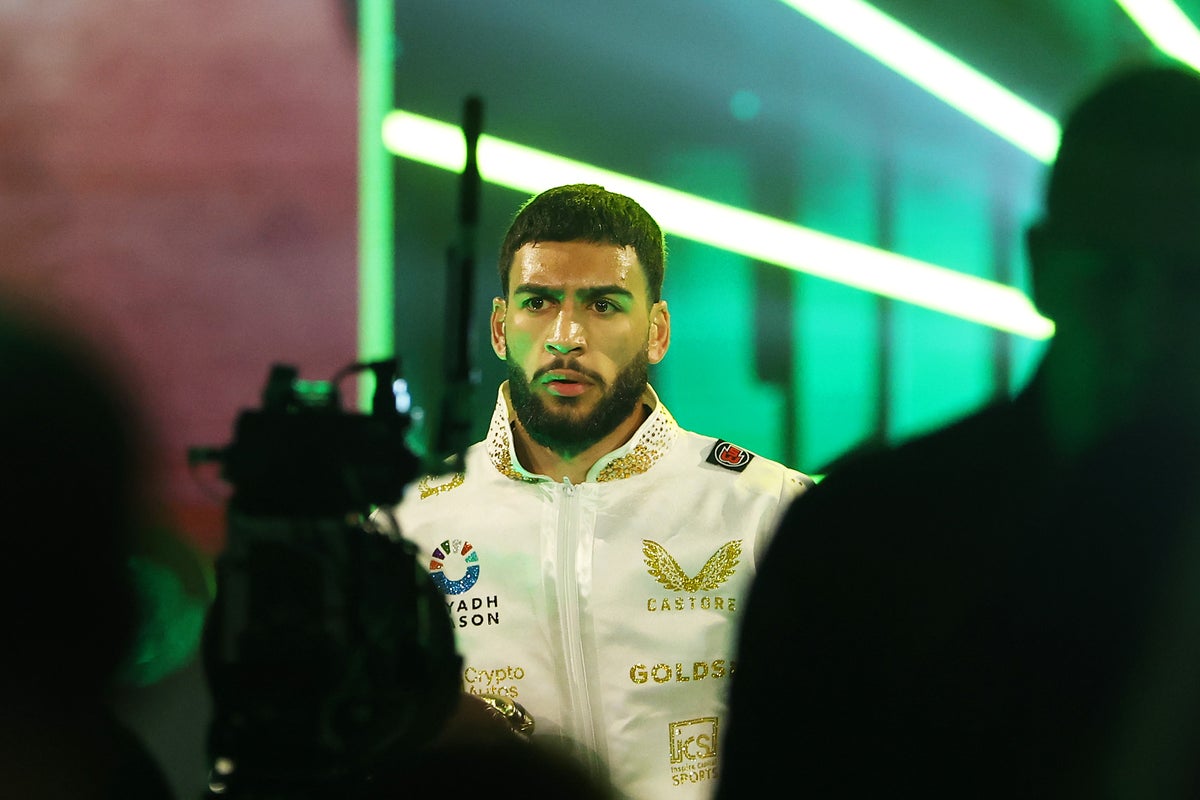 Berlanga, Sheeraz Face Off in Queens Super-Middleweight Bout