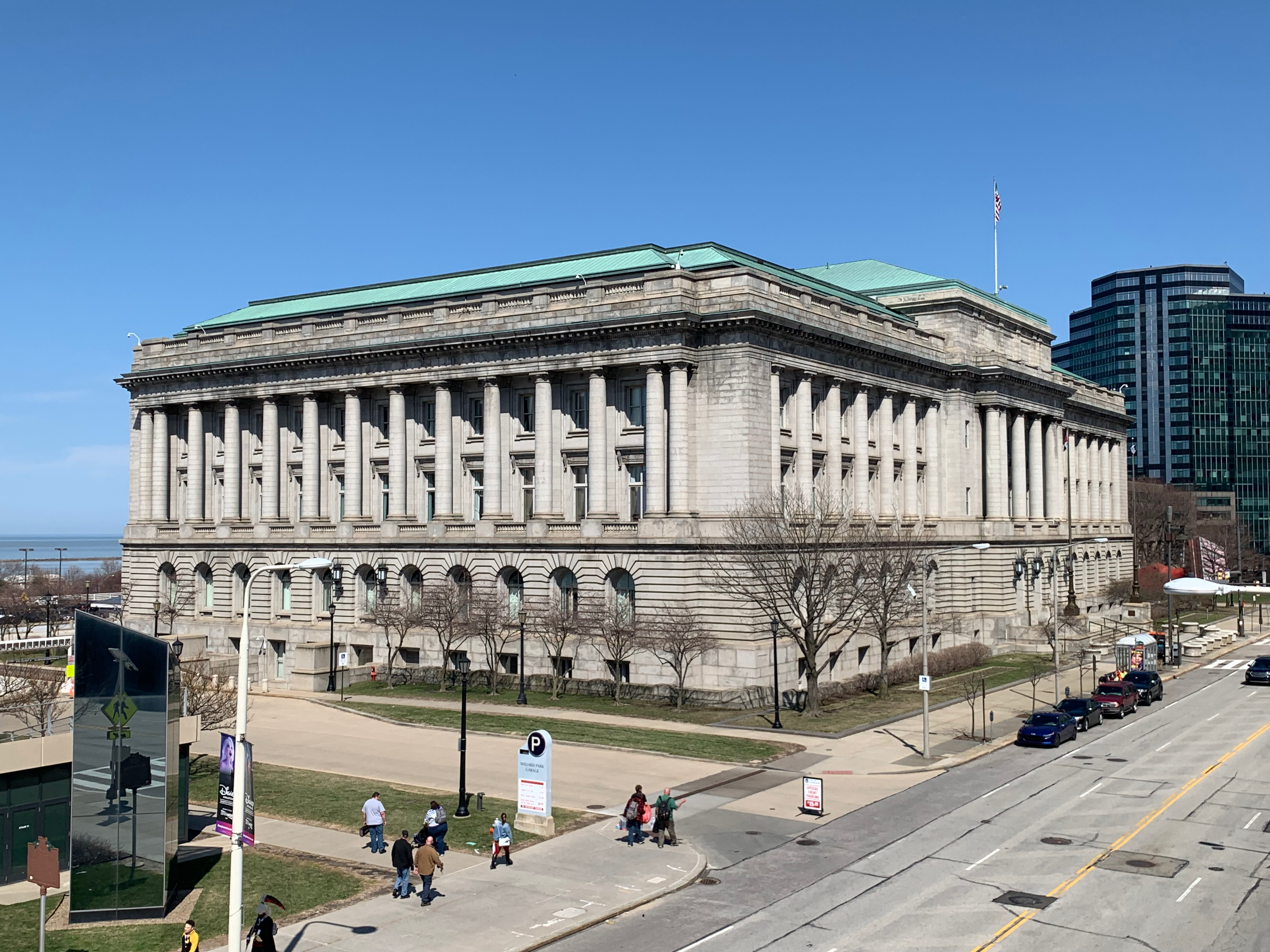 Majestic Cleveland City Hall becomes Metropolis City Hall in the movie
