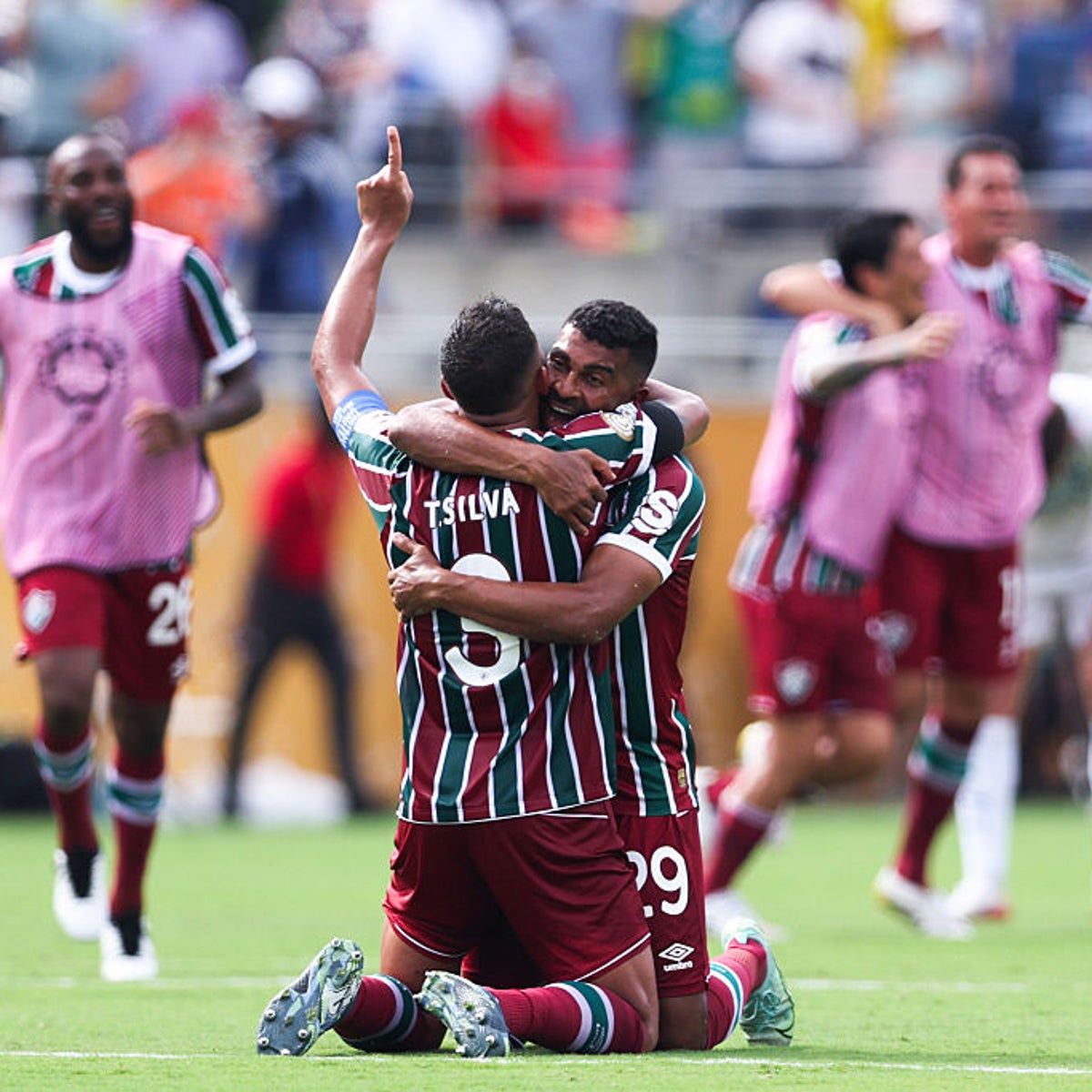 FLUMINENSE F. C. - BRÉSIL - 2025 FIFA CLUB WORLD CUP - FANION - 37 x 24 cm