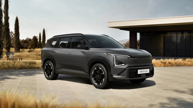 <p>Kia's new EV5 follows closely the themes set out by the award-winning EV3 and EV9</p>
