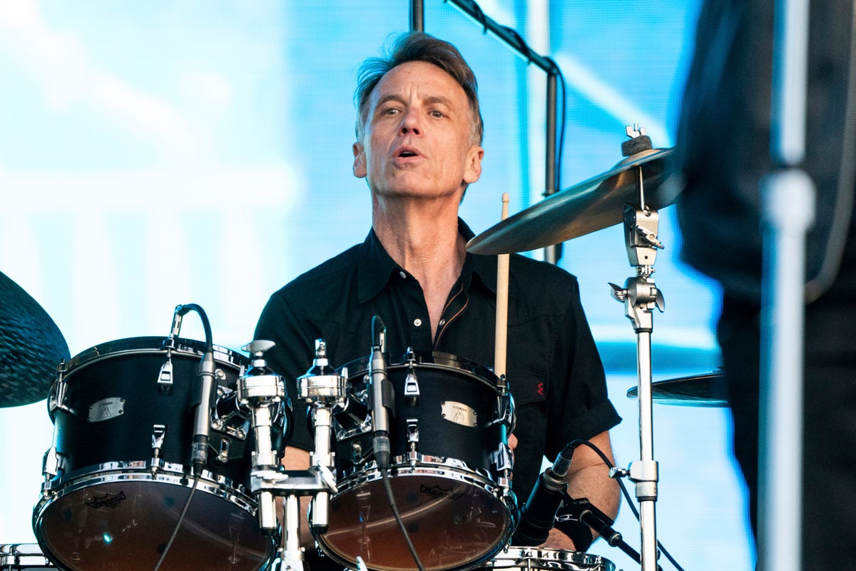 Pearl Jam drummer Matt Cameron says he's leaving the band after nearly 30 years
