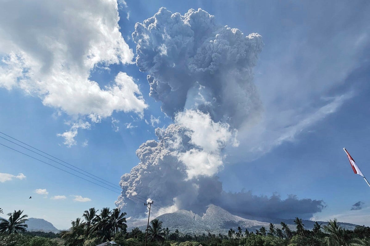 Bali flights cancelled as Indonesia’s Mount Lewotobi Laki Laki erupts with huge 18km ash plume