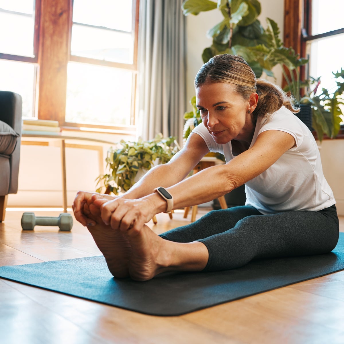 These expert-approved five-minute daily workouts can improve flexibility,  strength and longevity | The Independent