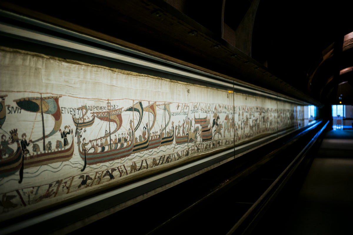 The Bayeux Tapestry will be displayed in the UK for the first time in nearly 1,000 years