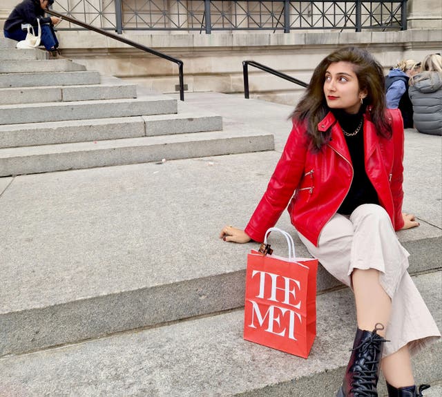 <p>Queenie on the steps of The Metropolitan Museum of Art</p>