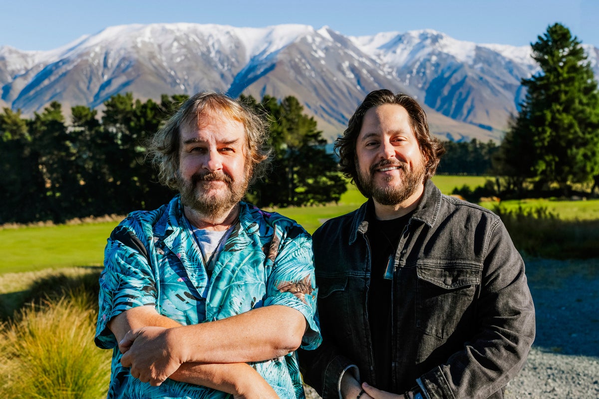 https://static.independent.co.uk/2025/07/08/18/Peter_Jackson_De-extinction_51272.jpg?width=1200&height=800&crop=1200:800