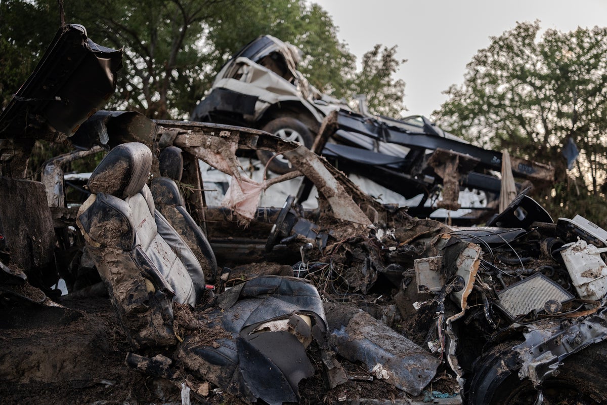 Country singer Pat Green confirms ‘multiple family members’ died in Texas flooding Country singer Pat Green confirms ‘multiple family members’ died in Texas flooding