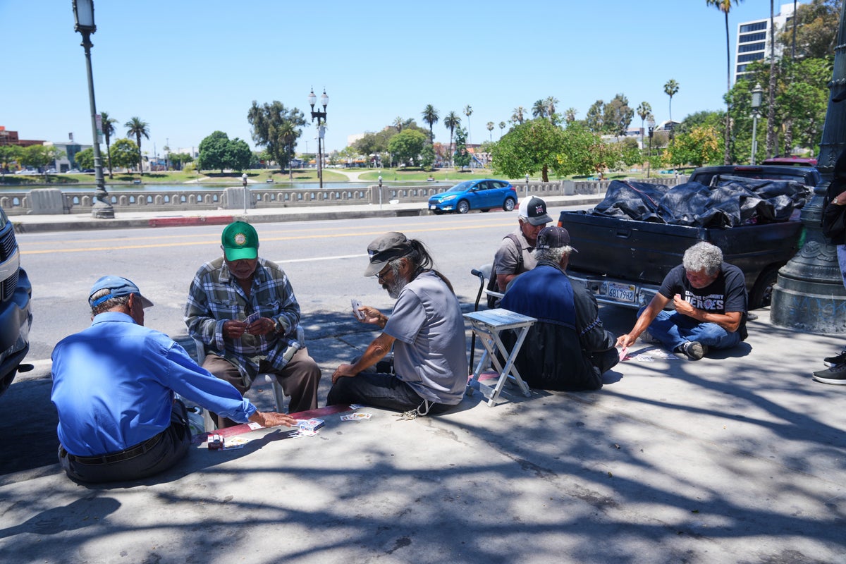 Residents still shaken a day after federal authorities march through Los Angeles' MacArthur Park