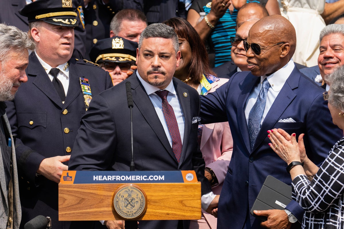 Ex-NYPD chiefs allege corruption and cronyism in lawsuits against Mayor Adams and his allies