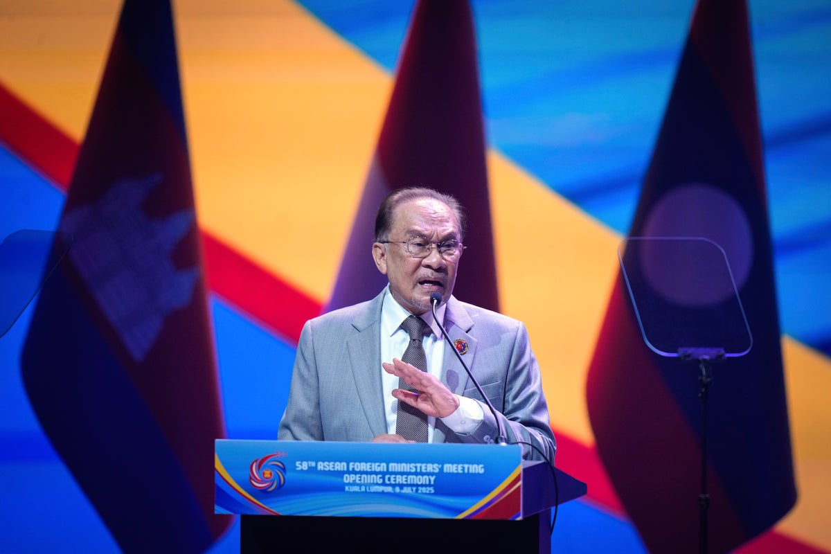 东南亚外交部长会见美国关税织机