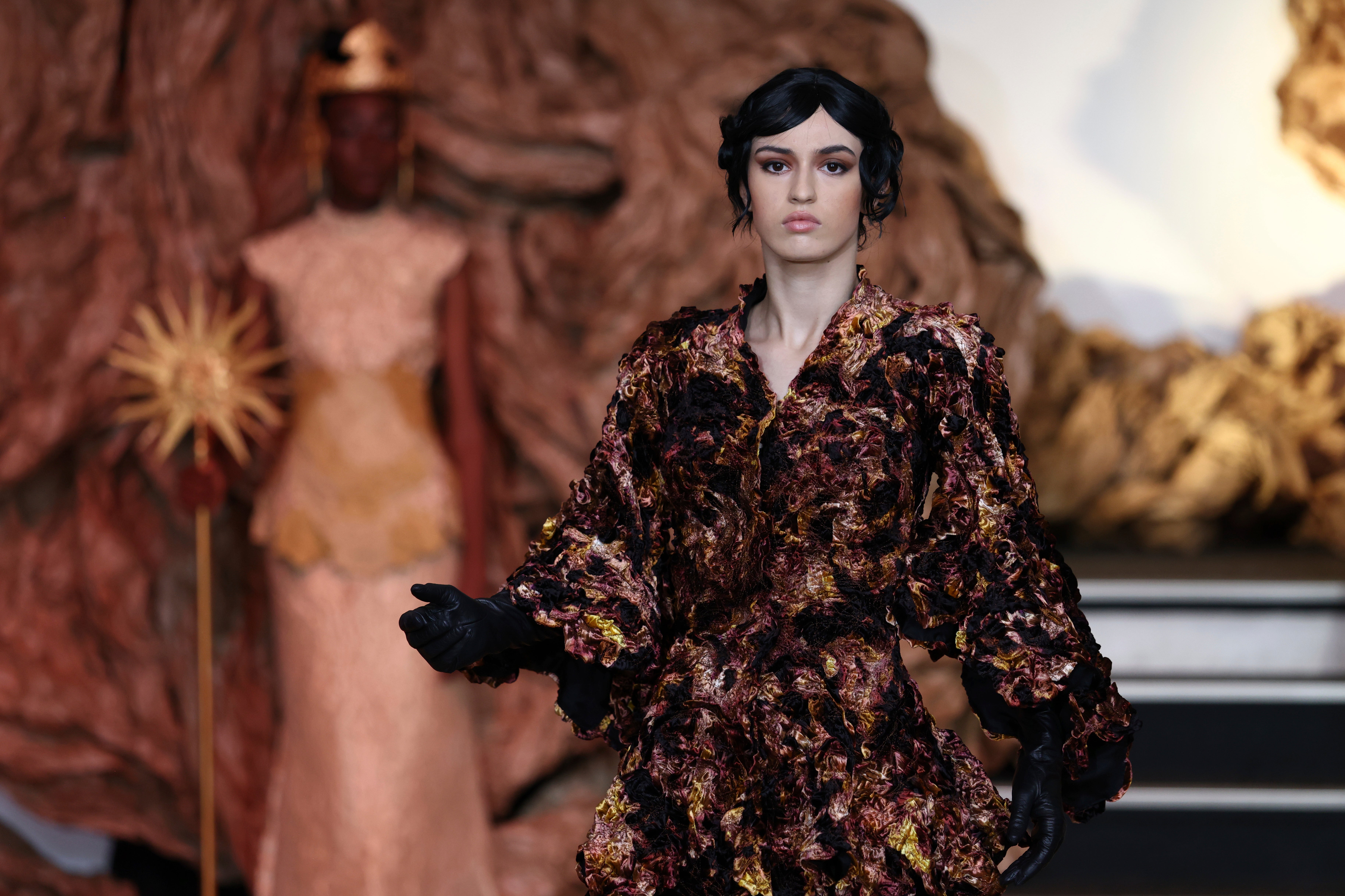 France Fashion Franck Sorbier F/W 25 26