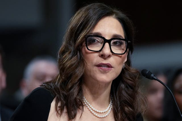 <p>X CEO Linda Yaccarino left her role on Wednesdayelon mu</p>