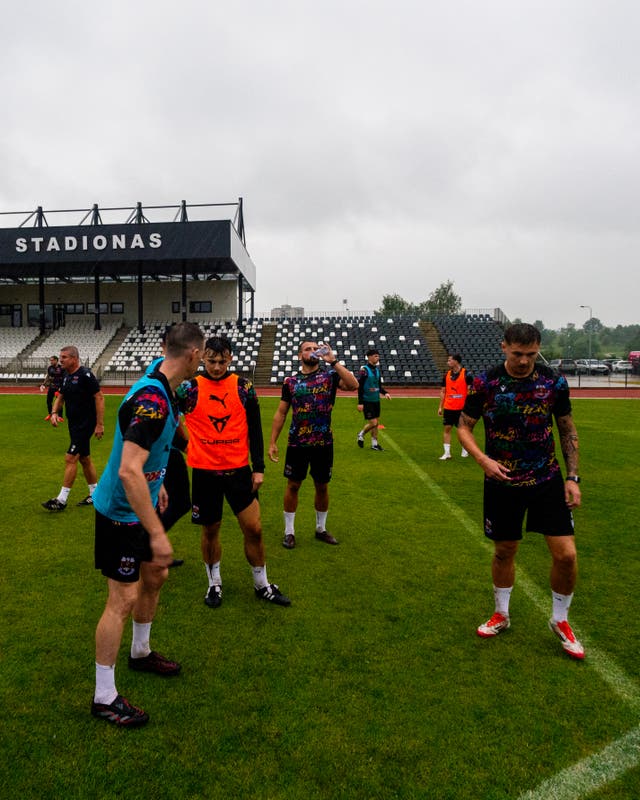 <p>The club claimed that very few of the passenger bags were loaded onto the LOT Polish Airlines out of London City Airport</p>