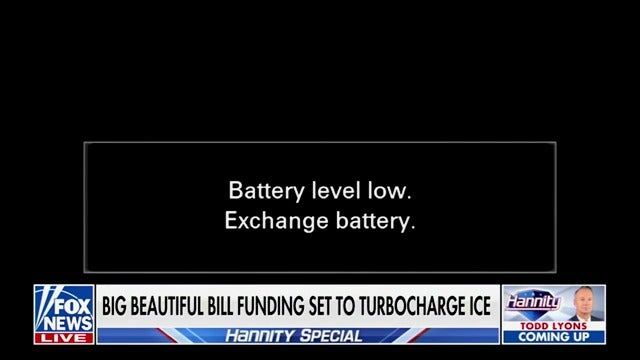 <p>During a Fox News appearance, Stephen Miller's camera displayed the message "battery level low" before completely shutting down midway through his interview.</p>