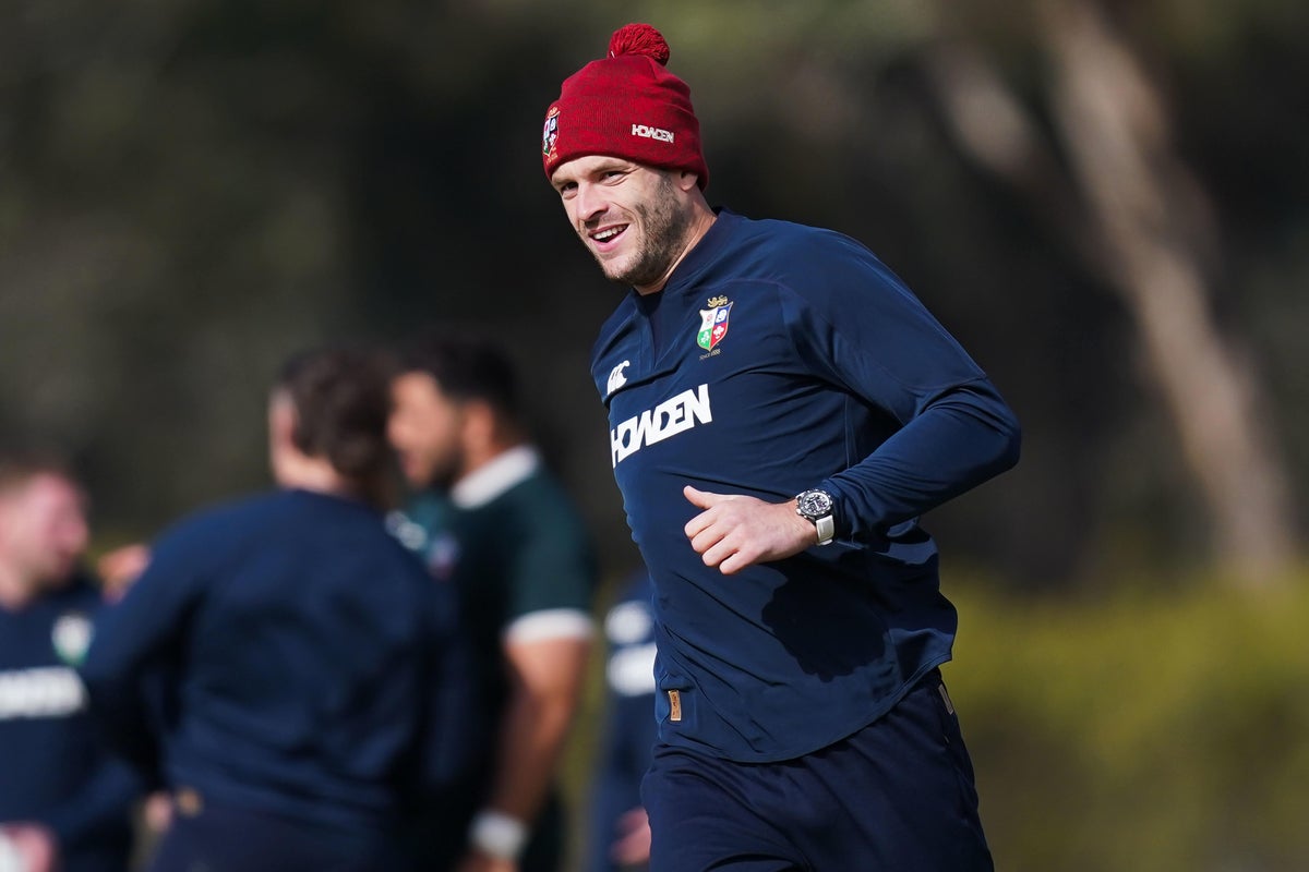 Blair Kinghorn could feature in Lions tour despite knee injury