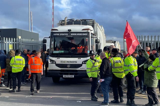 Police officers on hand as members of Unite go on the picket line at Birmingham City Council’s Atlas Depot in Tyseley, Birmingham. Nearly 400 council bin workers in Birmingham have walked out indefinitely as part of an escalating dispute over jobs and pay. The Unite union has warned bin disruption in the city could stretch into the summer after refuse workers voted in favour of extending their strike mandate over the council’s use of temporary labour to “undermine” their industrial action. Picture date: Tuesday March 11, 2025.