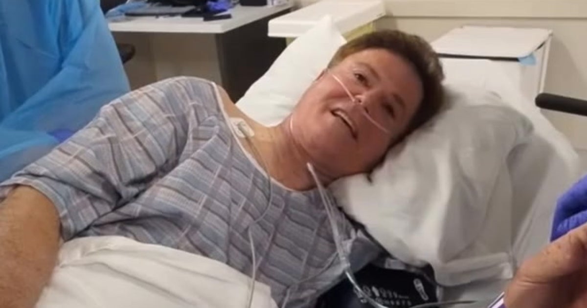 Donny Osmond sings his classic Disney hit as he prepares for hospital procedure