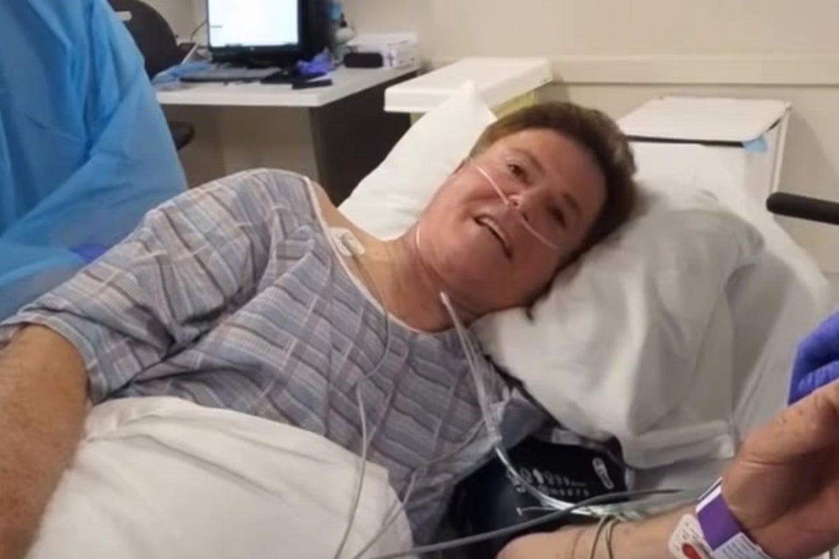 Donny Osmond sings his classic Disney hit as he prepares for hospital procedure