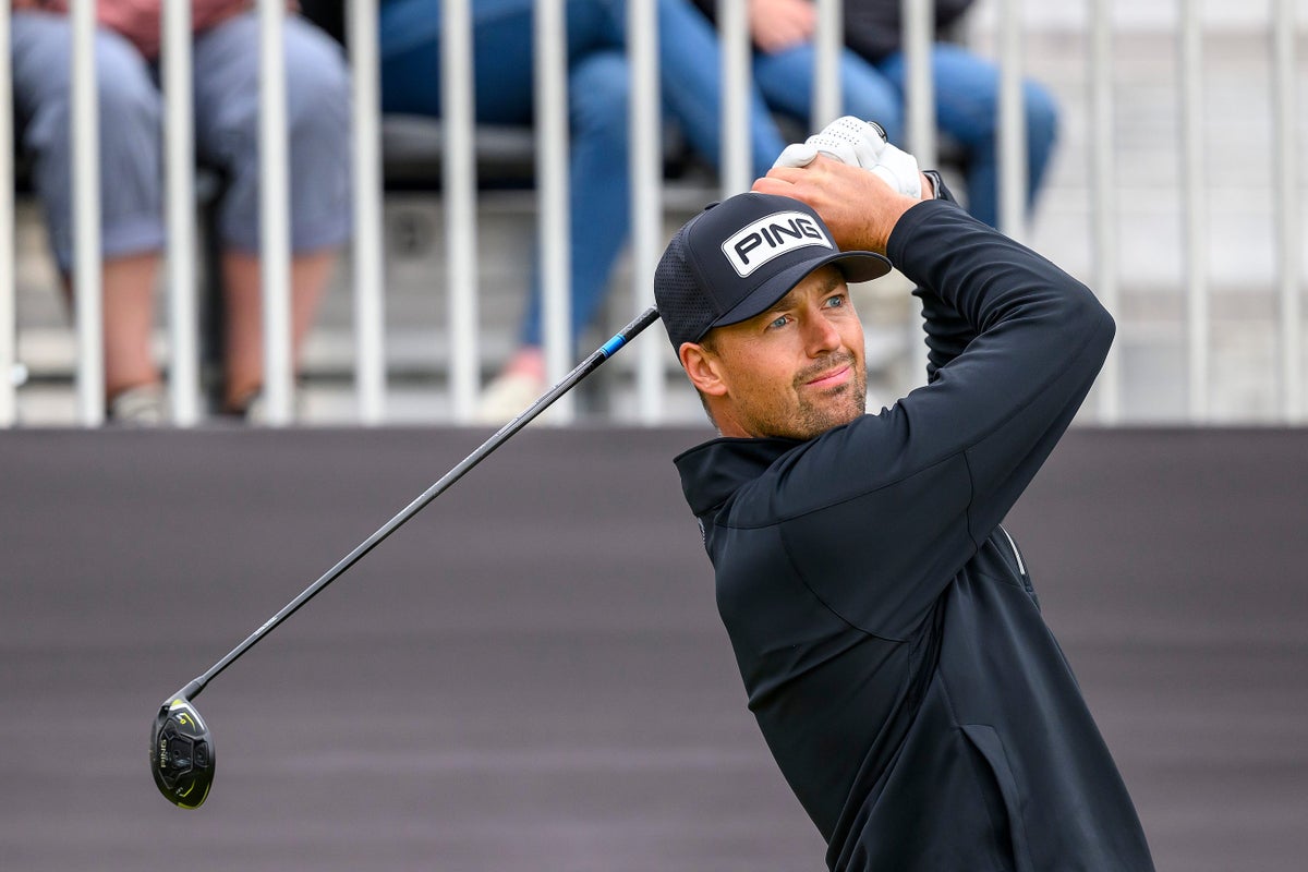 Victor Perez finishes strong to hold share of Scottish Open lead