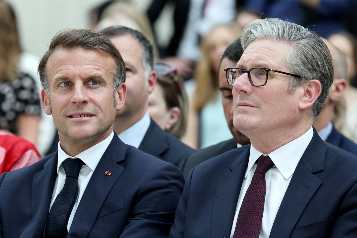 Macron state visit live: 50 migrants a week could be sent back to France under ‘one in, one out’ deal pilot