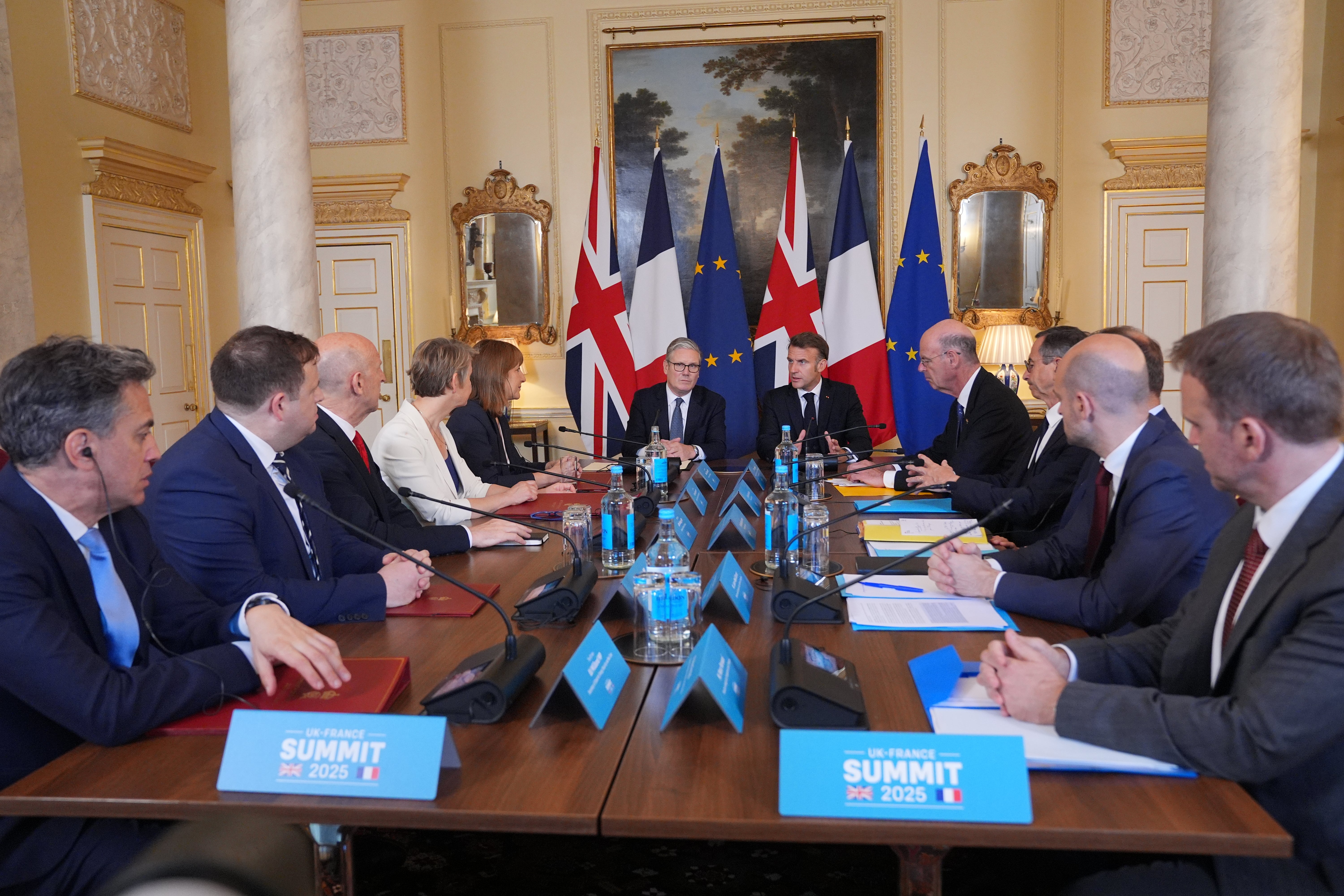 French and British leaders sit inside No 10