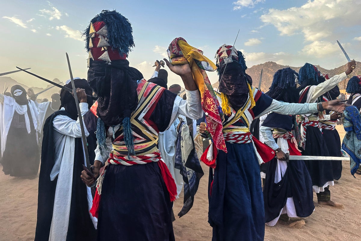 In the Sahara, a friendly dance competition carries on an ancient festival tradition