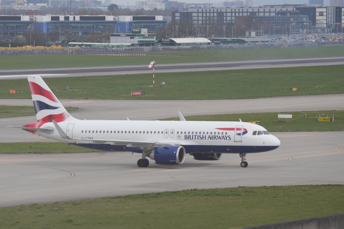 Heathrow unveils plans to add up to 10 million passengers by 2031