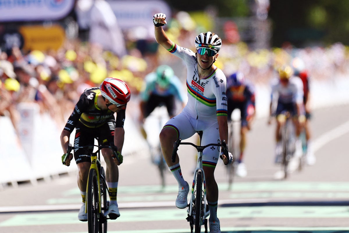 Tour de France 2025 live: Stage 7 result and reaction as Tadej Pogacar wins on Mur-de-Bretagne to take yellow